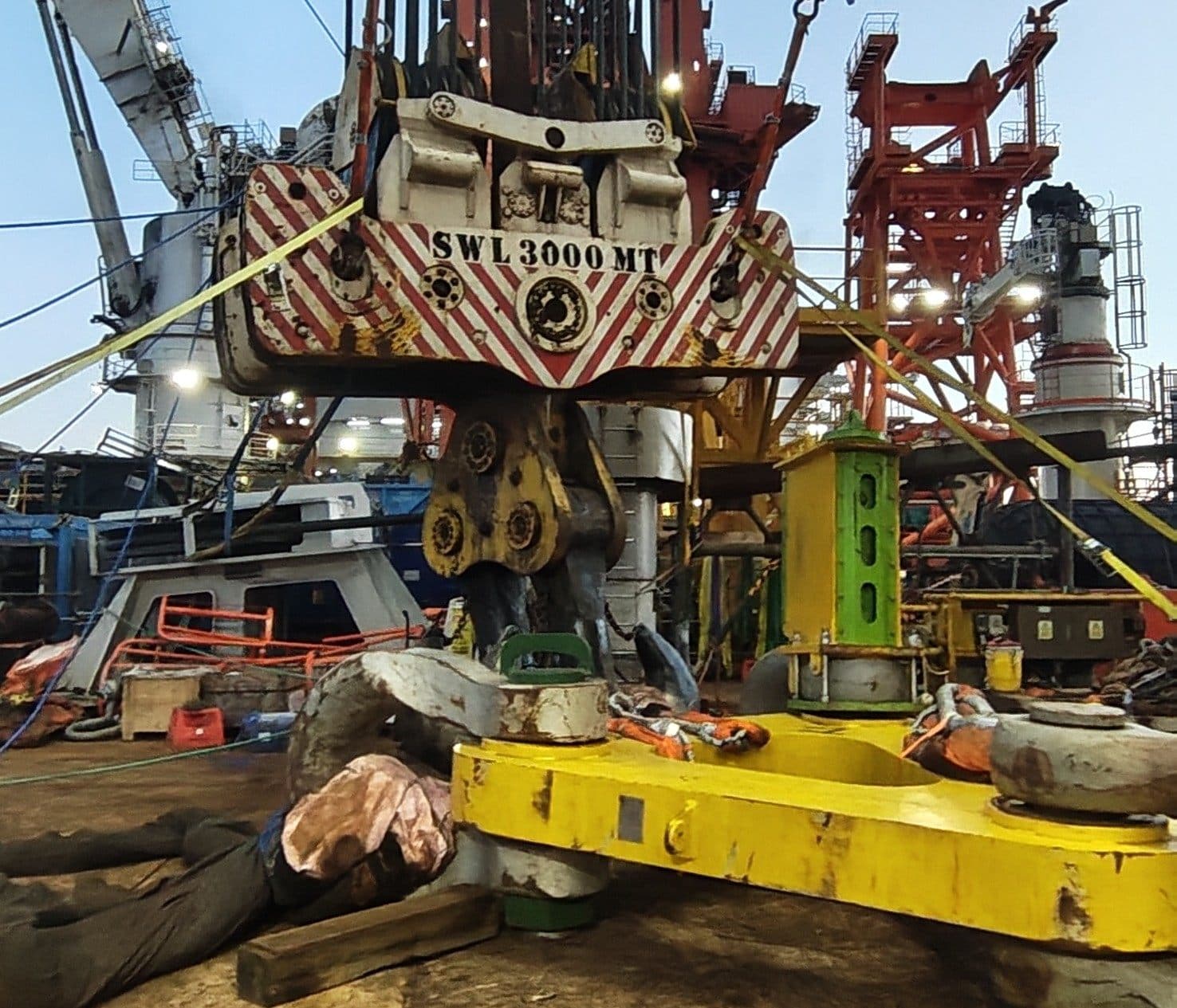 Subsea installation marine warranty surveys